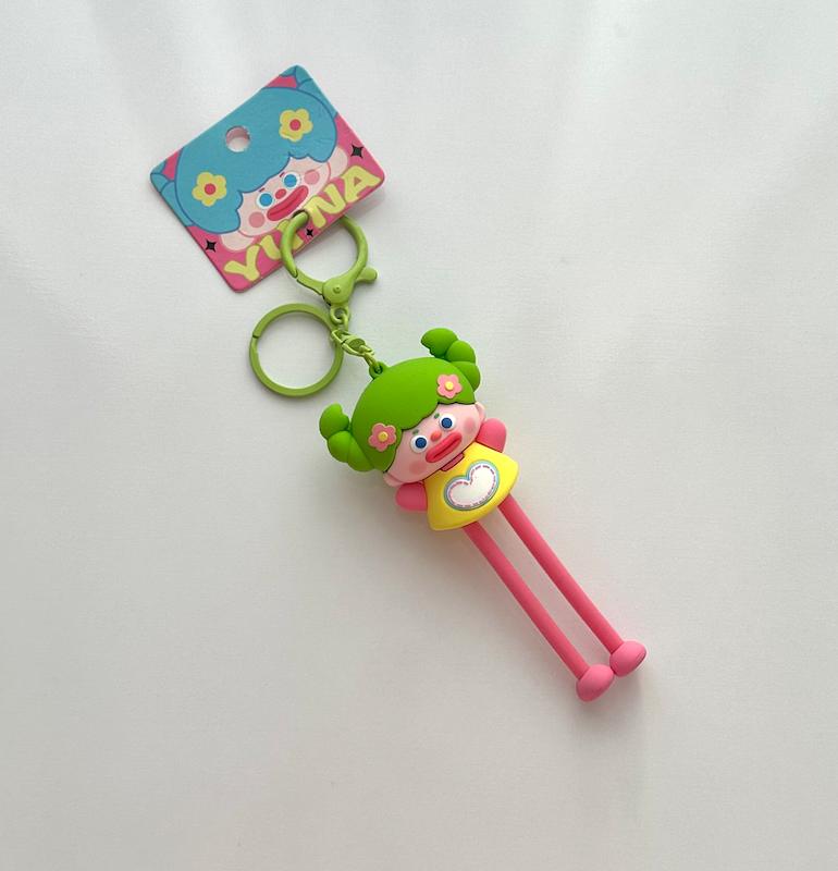جاکلیدی ، آویز کیف عروسکی دختر پا دراز👧🏻🧸🎀