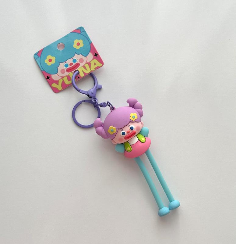 جاکلیدی ، آویز کیف عروسکی دختر پا دراز👧🏻🧸🎀