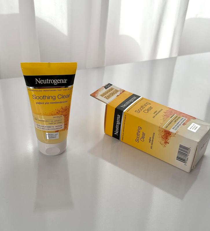 آبرسان Neutrogena زرد چوبه🫚