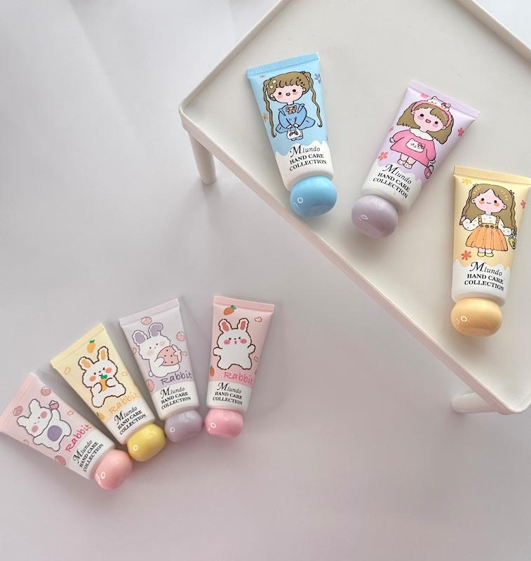 کرم مرطوب کننده و آبرسان دست دست Gilr & Rabbit👧🏻💕🐰