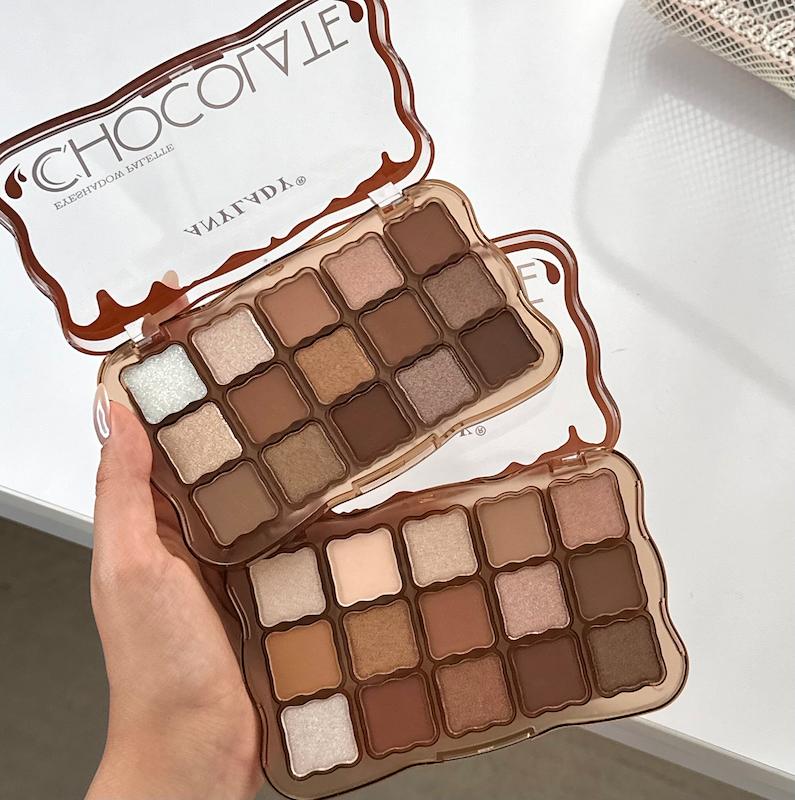 پلت سایه شکلاتی ANYLADY 15 COLOR🍫