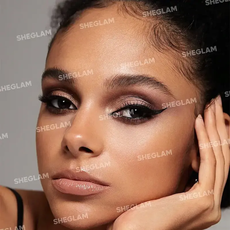 پالت سایه طرح پازل شیگلم SHEGLAM مدل LOVE N' TAUPE