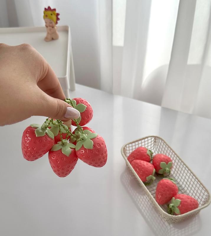 بالم لب توت فرنگی🍓