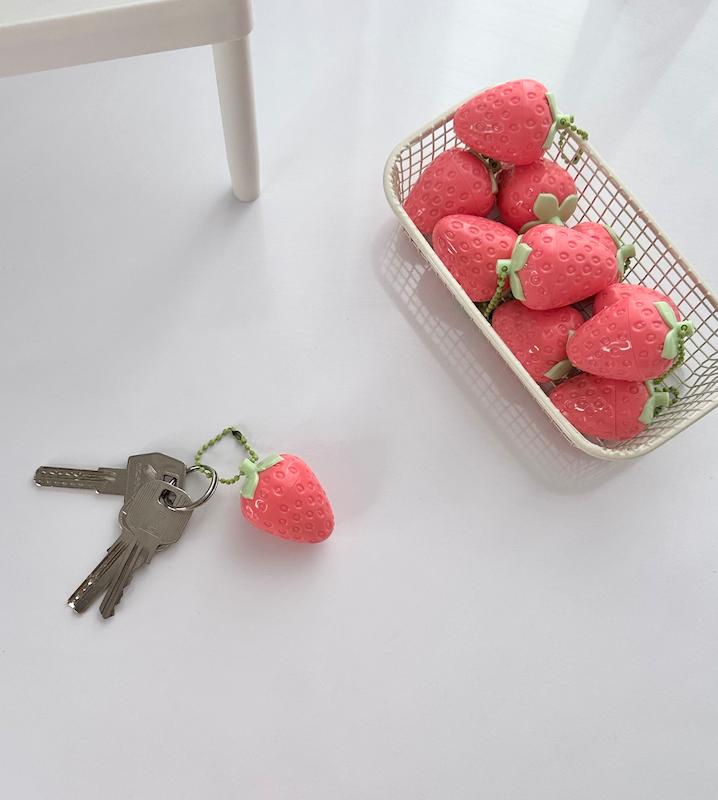 بالم لب توت فرنگی🍓