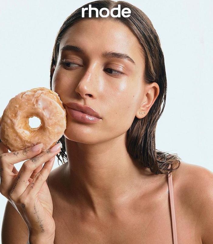 لیپ گلاس cinnamon roll rhode🥯