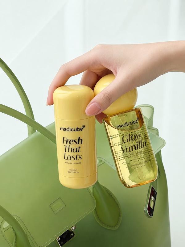 مام دئودورانت روشن کننده استیک وانیل پسته مدیکیوب Aufhellendes Deodorant mit Kojisäure (Vanille und Pistazie)