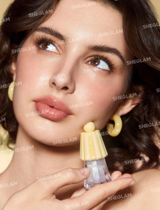 لیپ گلاس های چتری شیگلم SHEGLAM مدل STRIKE GOLD
