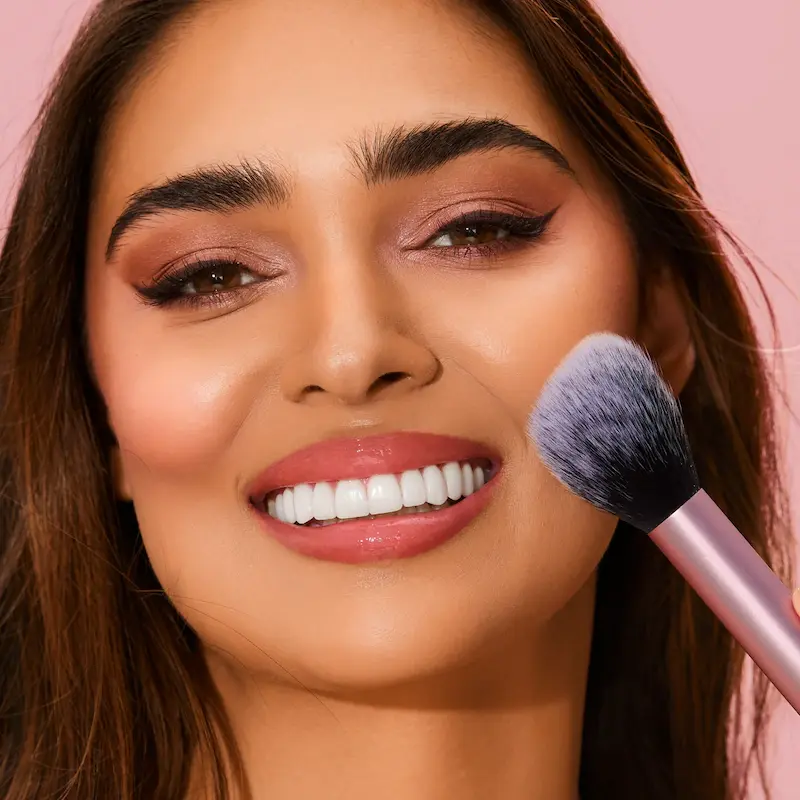 ست براش ۴ تکه + ۲ اسفنج ریل تکنیک Real Techniques