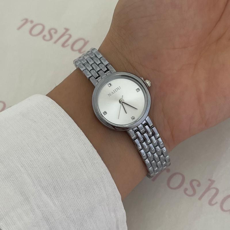 ساعت نایدو نقره ای