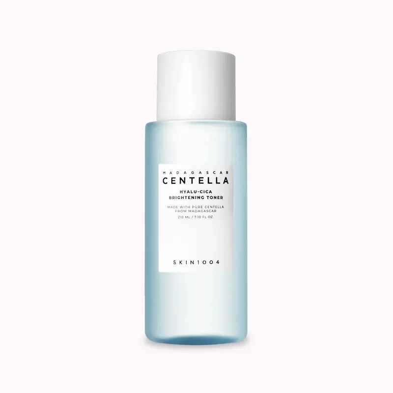 تونر روشن‌کننده و آبرسان سنتلا هیالو سیکا SKIN1004 مدل Madagascar Centella Hyalu-Cica Brightening Toner حجم 210 میل