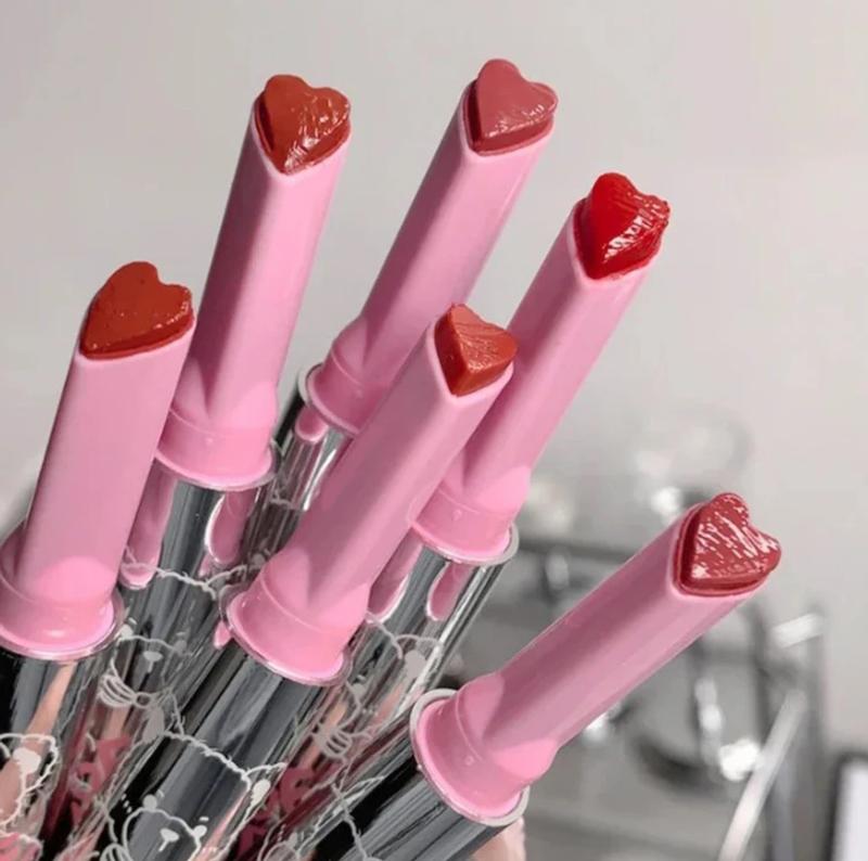 رژلب قلبی خیس gege bear