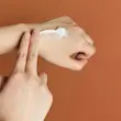 کرم مرطوب‌کننده و تقویت سد دفاعی پروبیو سیکا سنتلا ماداگاسکار اسکین 1004 (50 میل)🥥 | SKIN1004 Madagascar Centella Probio-Cica Enrich Cream