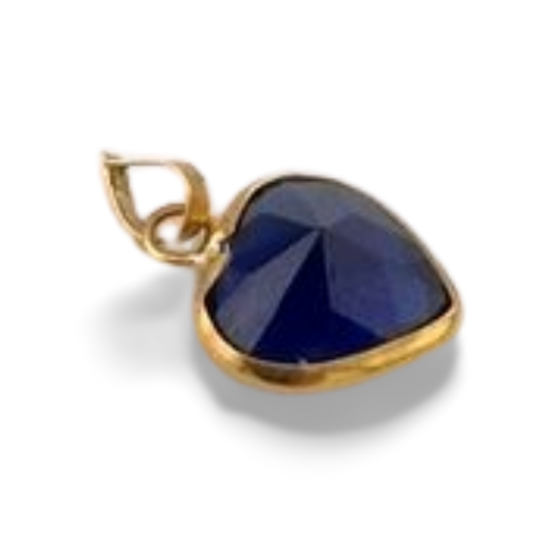 آویز قلب یاقوت کبود