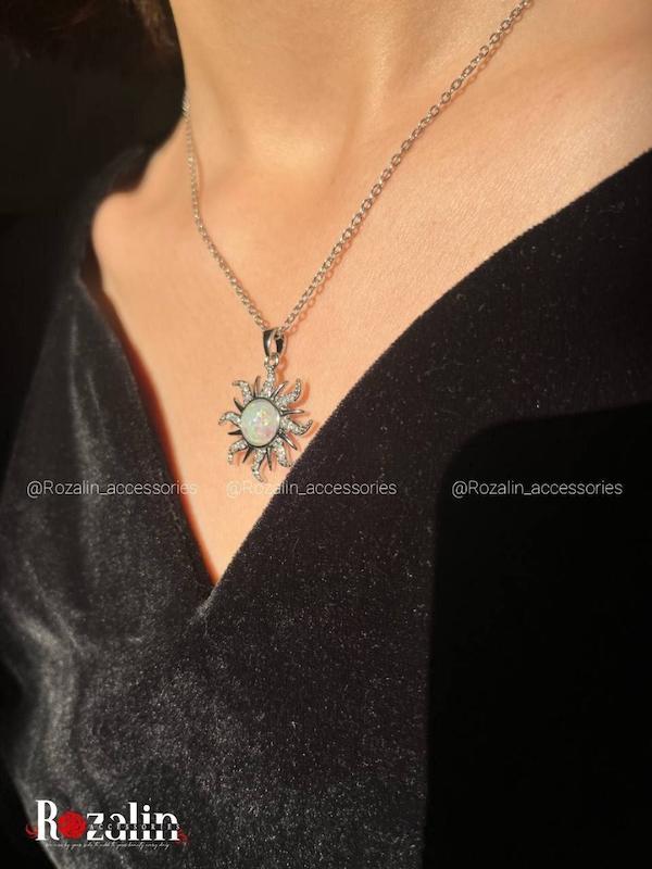 گردنبند خورشید راپونزل 