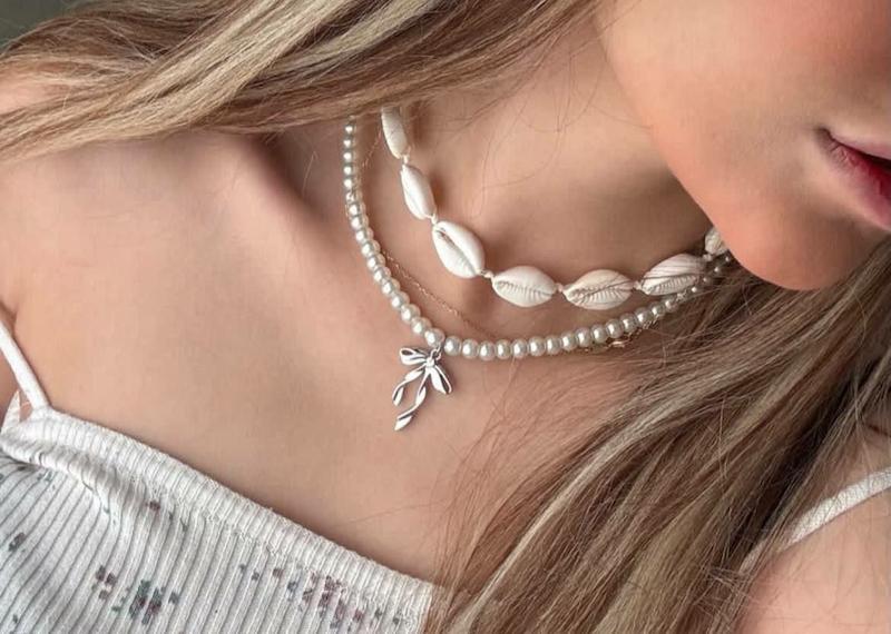 گردنبند دو لاین پاپیون و صدف