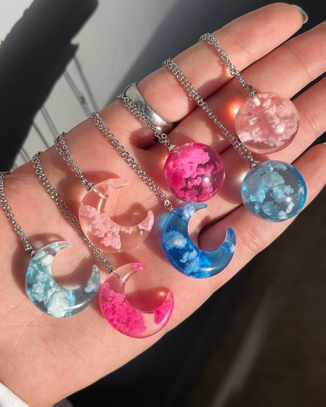 گردنبند آسمان و ماه شبتاب 