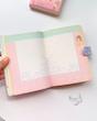 دفترچه جلد پفکی طرح دختر با سگک مغناطیسی