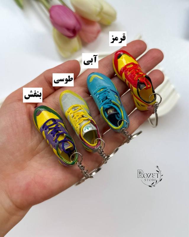 آویز اورجینال کتونی ZX 