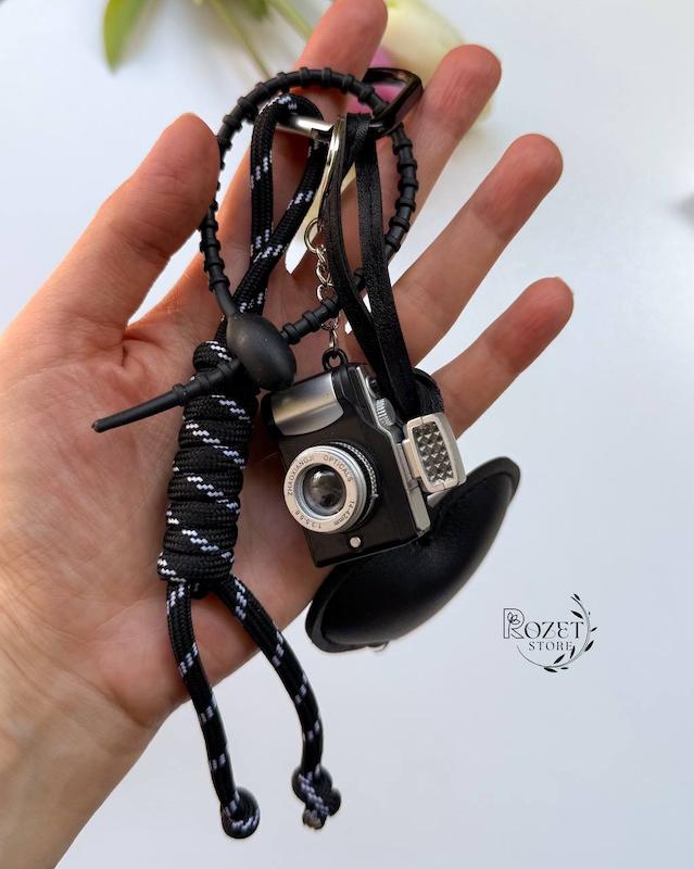 چارم بگ دوربین فلاش دار