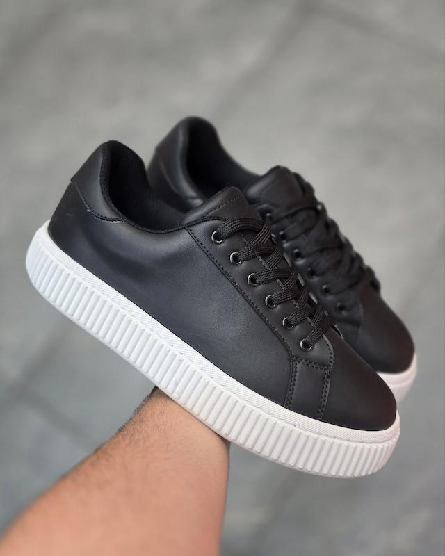 کتونی زارا مشکی زیر سفید Zara
