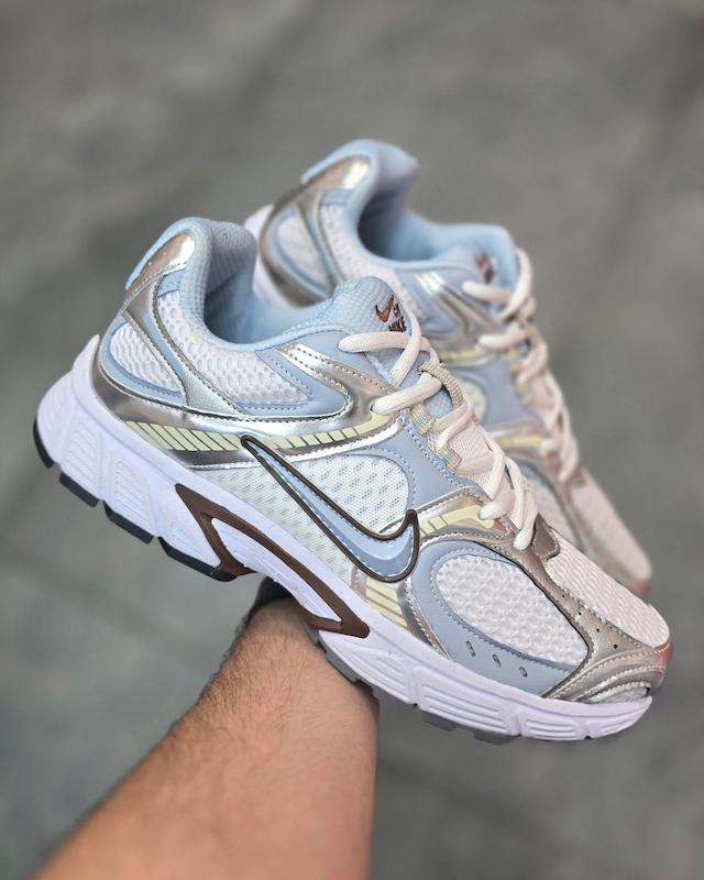 کتونی نایک رانینگ Nike running v5k 
