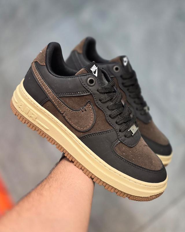 کتونی نایک ایر فورس مشکی قهوه ای Nike air force