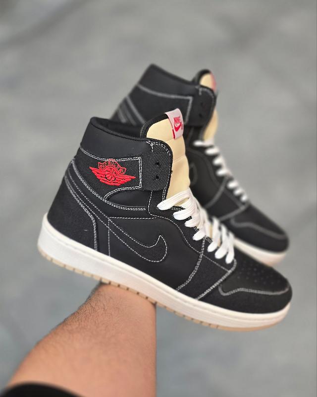 کتونی نایک جردن مشکی کرم ساقدار  Nike Jordan 1