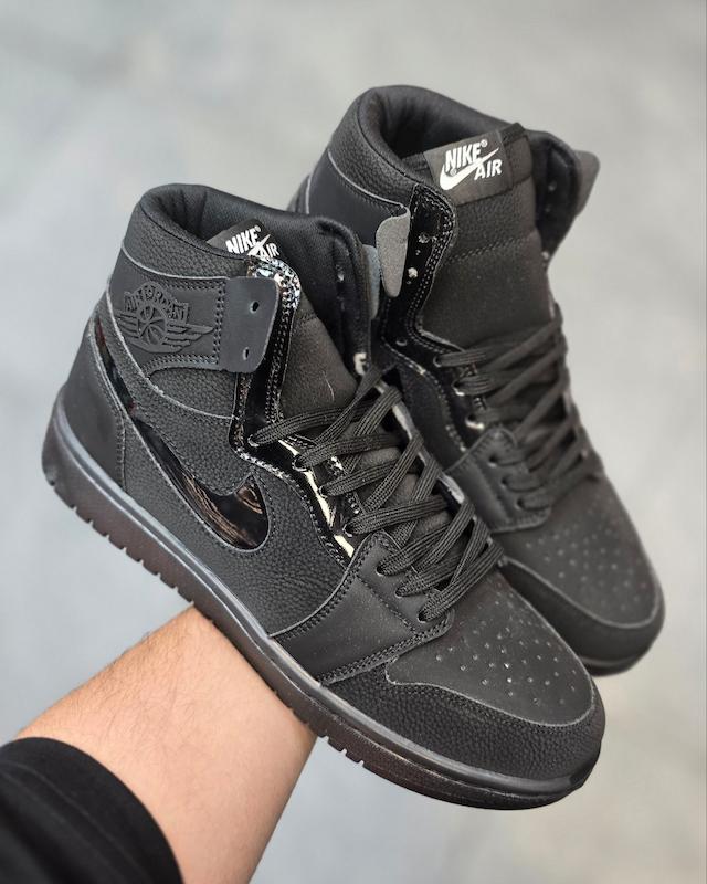 کتونی نایک جردن مشکی تمام ساقدار  Nike Jordan 1