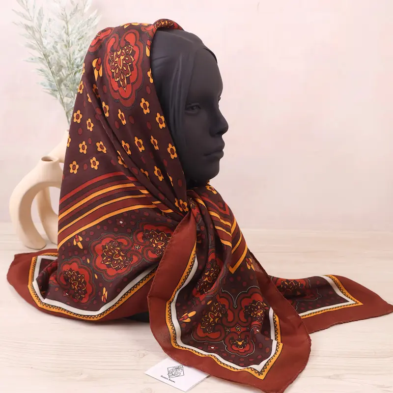 روسری نخ و ابریشم مجلسی زنانه برند روسیه شال روسری سنتی روسری وارداتی روسری ارزان روسری قسطی