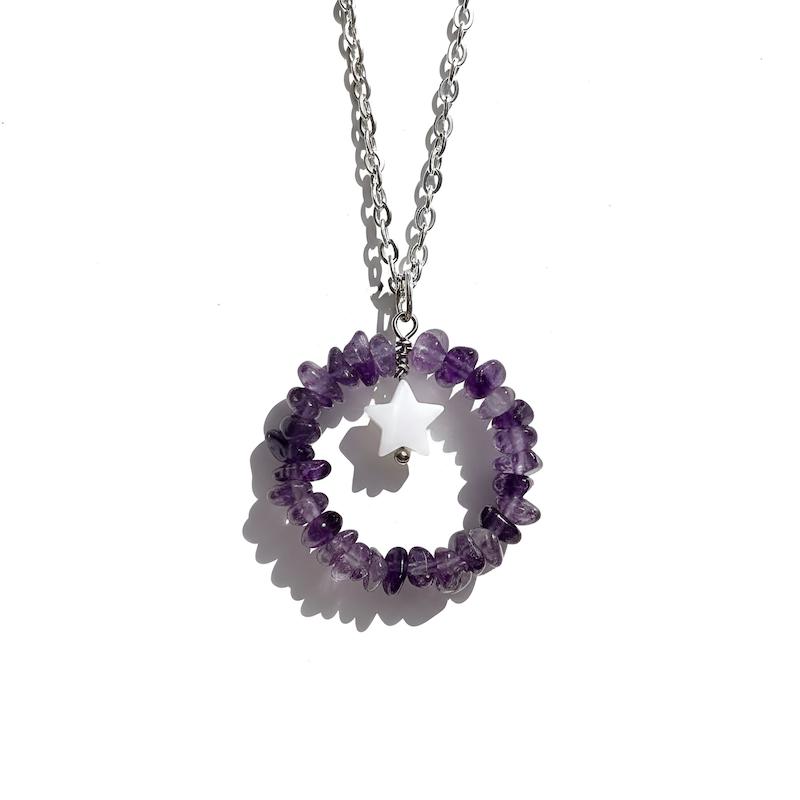 گردنبند خورشیدی