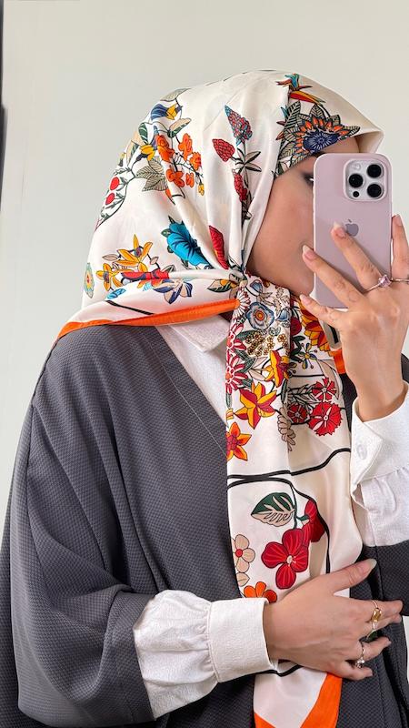 روسری ابریشم توییل