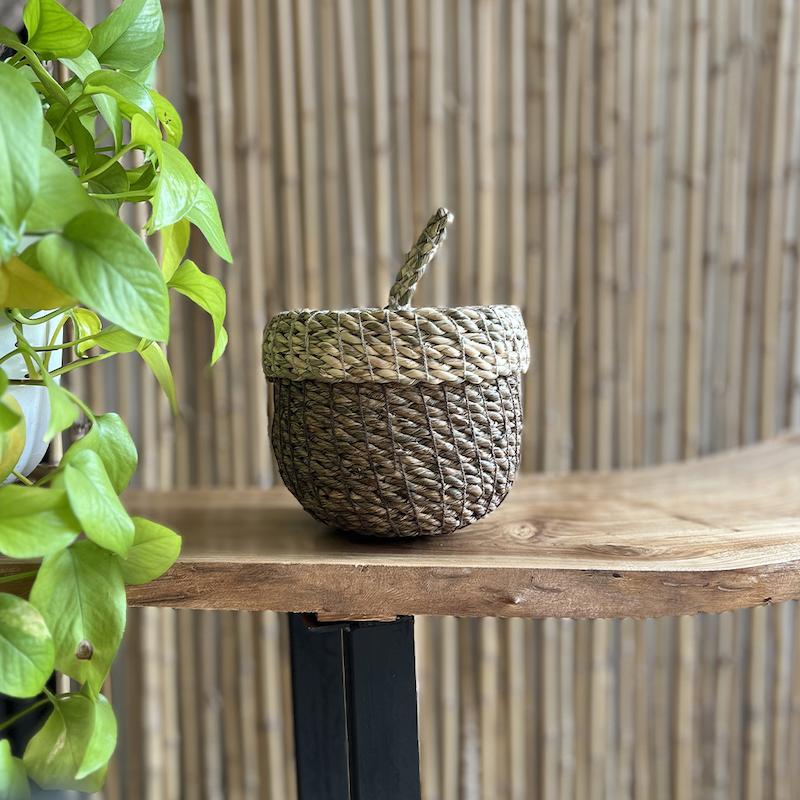 ظرف حصیری مدل بلوط