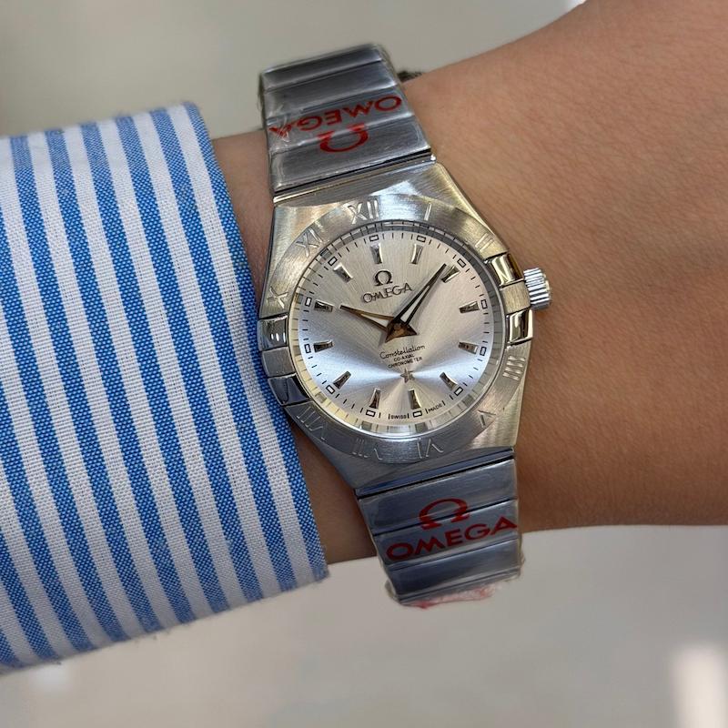 ساعت مچی زنانه امگا omega  constellation