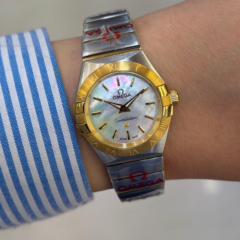 ساعت مچی زنانه امگا omega constellation