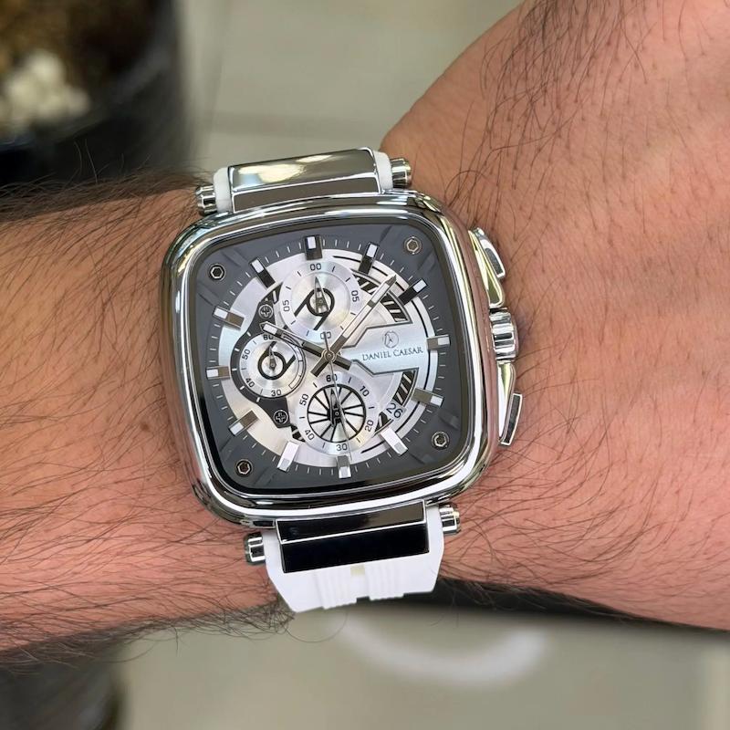 ساعت مردانه اورجینال دنیل سزار DC 1242