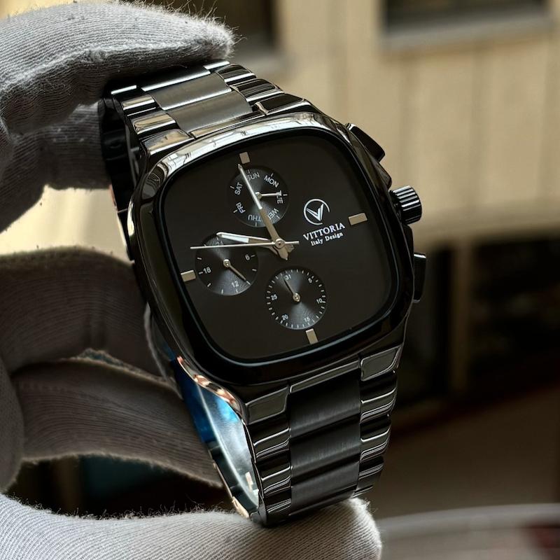 ساعت ویتوریا مربعی مردانه سه موتوره رفرانس VT3185