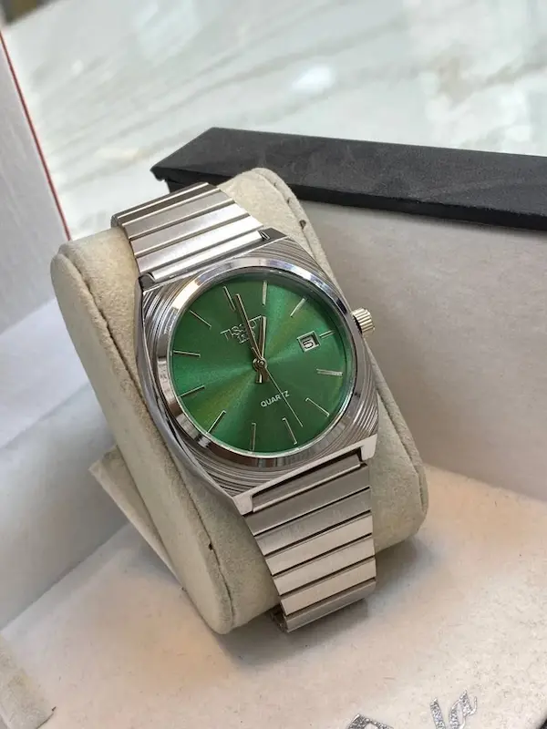 ساعت مچی مردانه تیسوت tissot | طراحی PRX | بند ریلی | روزشمار کد 1004