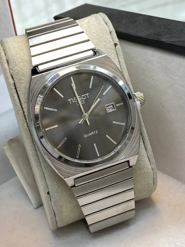 ساعت مچی مردانه تیسوت tissot | طراحی PRX | بند ریلی | روزشمار کد 1004
