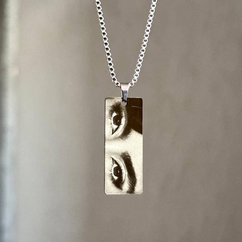 گردنبند حک چشم یار