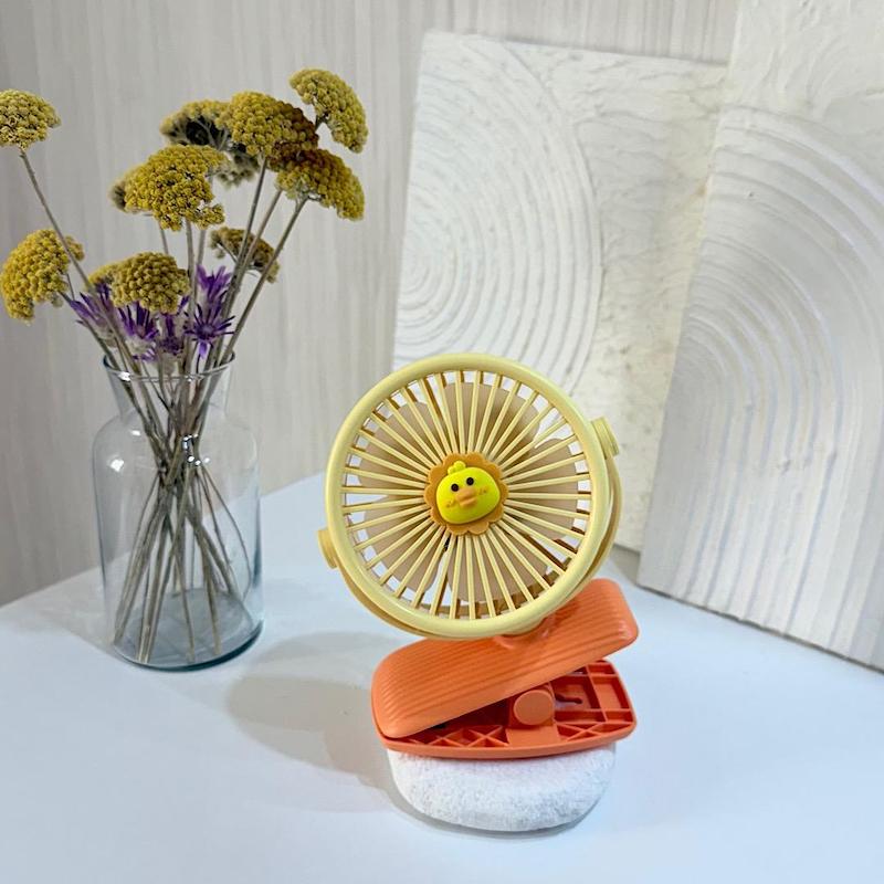 پنکه شارژی گیره دار و چراغ دار بچه گانه