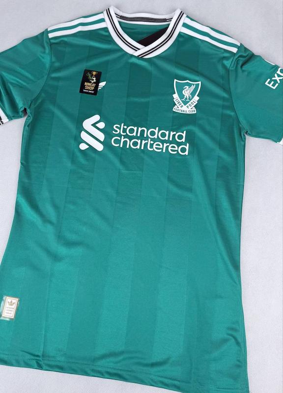 کیت سوم لیورپول ۲۰۲۵/۲۶