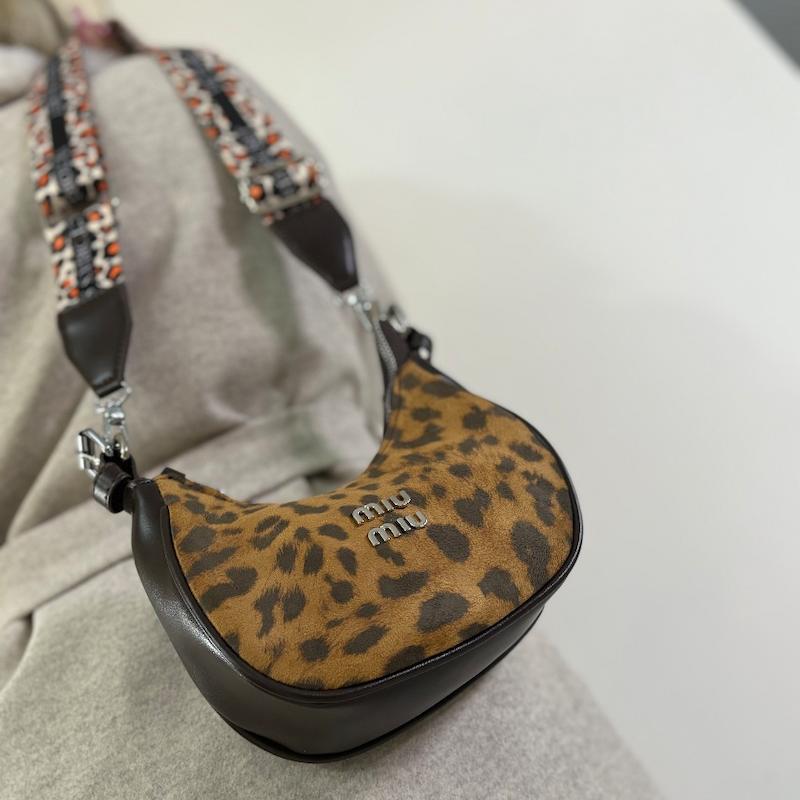 کیف دخترانه miu miu کوچک مدل 2155