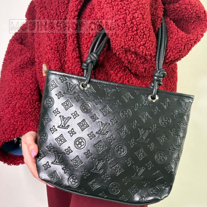 کیف زنانه شارلوت طرح ال وی کد 2059