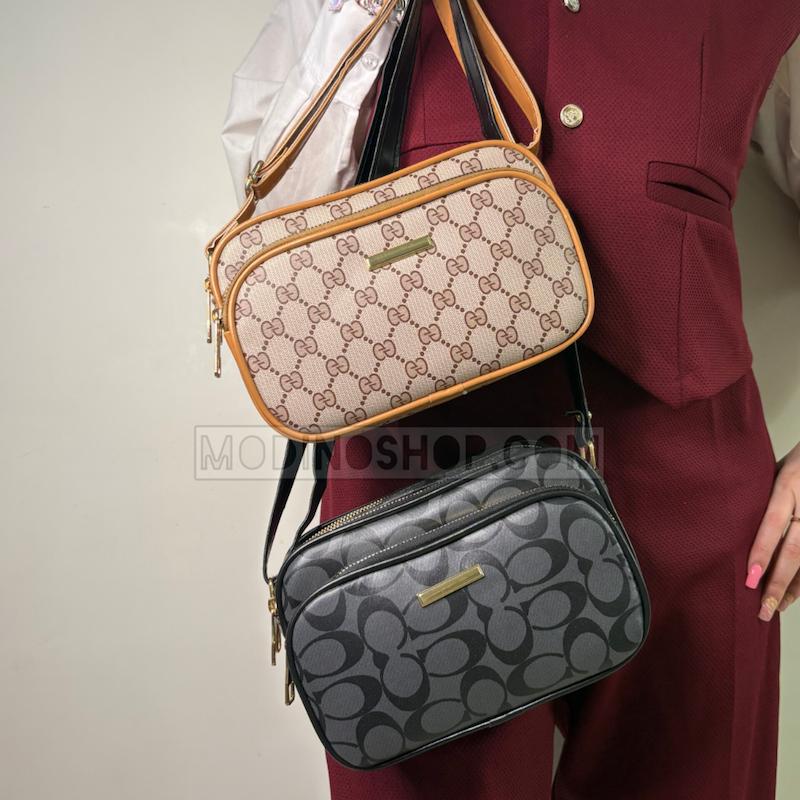 کیف زنانه پاسپورتی سه زیپ طرح برند کد 2098