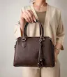 کیف دستی و رودوشی زنانه آویزدار رزا کد 2245