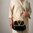 کیف دستی و رودوشی زنانه سلین  با بند دوشی زنجیری