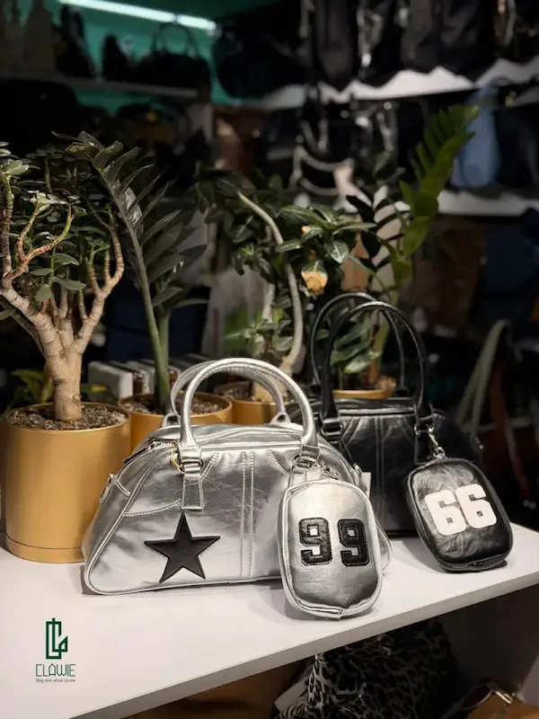 کیف دستی و دوشی چرمی نقره ای