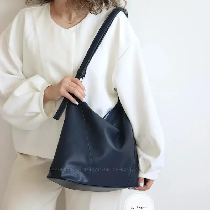 کیف زنانه بزرگ روژیا سرمه ای