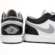 کتونی عمده نایک جردن وان لو Jordan 1 Low زنانه و مردانه گروه تولیدی صفری