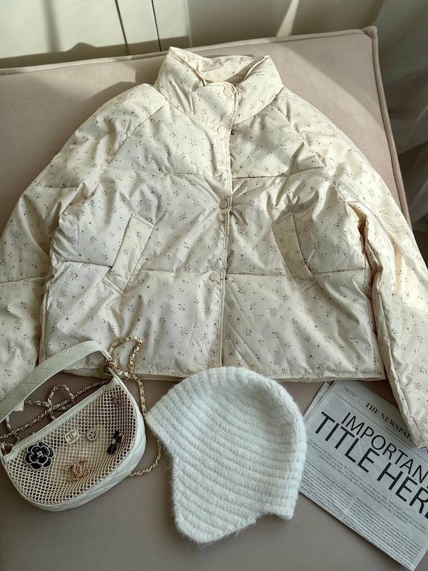 کاپشن گلدار